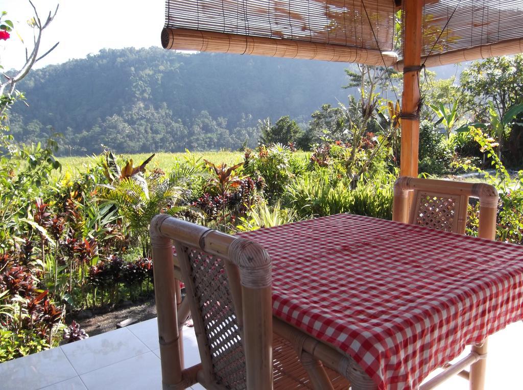 The Bukit Artha Bed and Breakfast Sidemen  Eksteriør billede