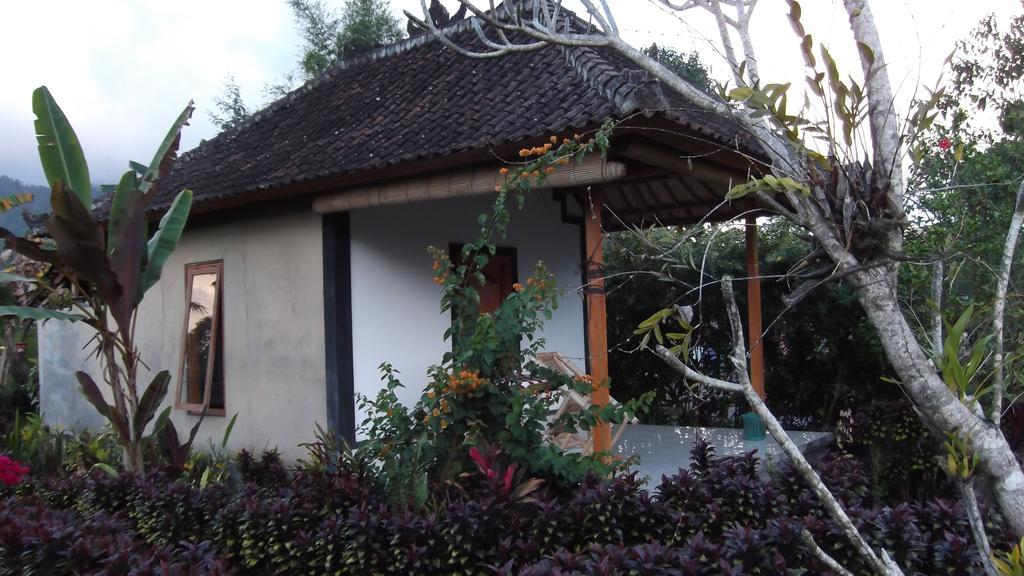 The Bukit Artha Bed and Breakfast Sidemen  Eksteriør billede