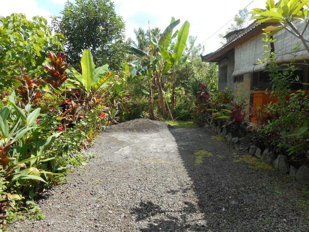The Bukit Artha Bed and Breakfast Sidemen  Eksteriør billede